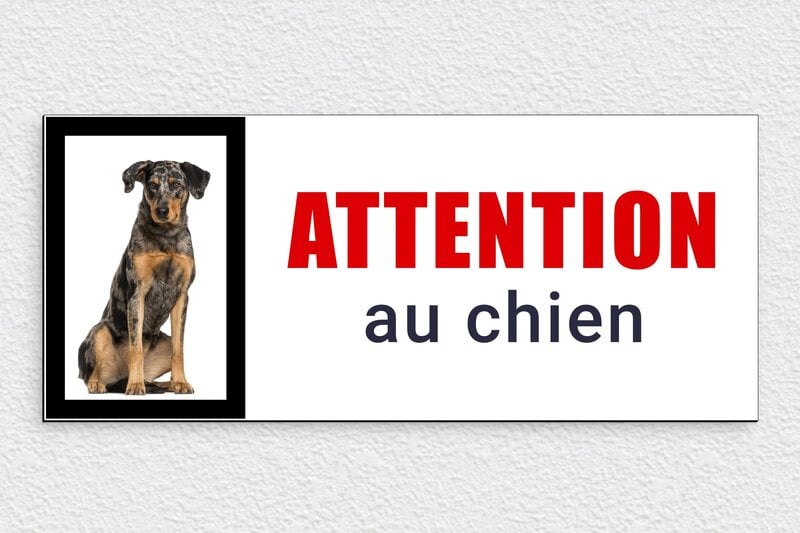 Chien American Staff - PVC - 350 x 150 mm - custom - glue - signparti-panneau-attention-chien-photo-001-3