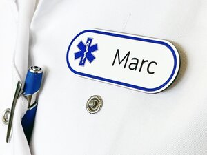 Badge liberty prénom personnalisé infirmière, aide-soignante