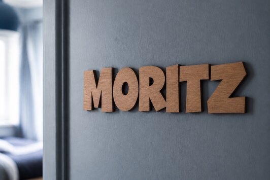 Holzbuchstaben für Kinderzimmer und Kinderzimmertür nach Maß-thumbnail