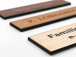 Plaque boites aux lettres en bois