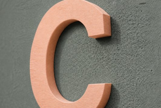Lettres en bois découpées sur mesure-thumbnail Lettres en bois découpées sur mesure-thumbnail