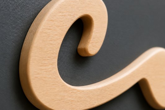 Prénom en bois pour la porte de chambre-thumbnail