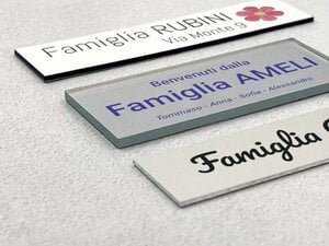Targhette per porta in plexiglas
