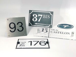 Plaque nom et numéro maison