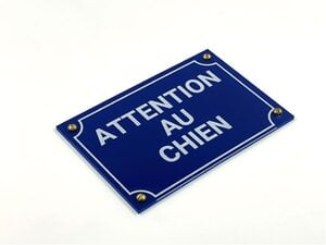 Pancarte ATTENTION AU CHIEN format 75 x 150 mm fond ROUGE